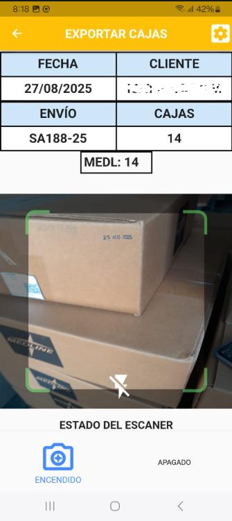 App Android de Confecta escaneando el código QR de una caja para exportación